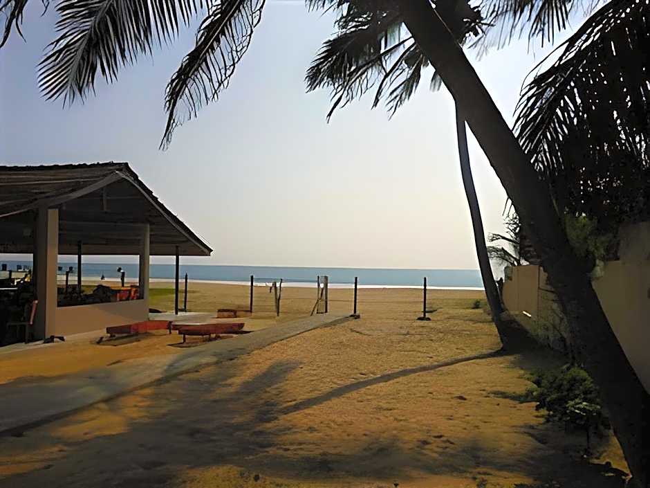 Thiranagama Beach Hotel – Hikkaduwa, CO