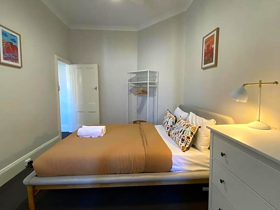 1BR Apt 2 min away from Fremantle Hospital - Hosted by Canstay