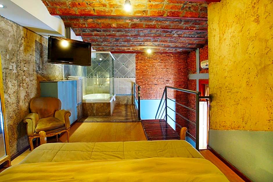 La Fresque Hotel Boutique