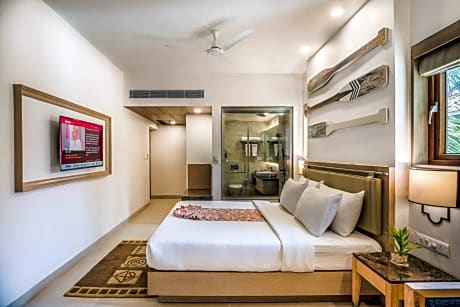 Deluxe Room - 15% discount on Food and Soft beverages