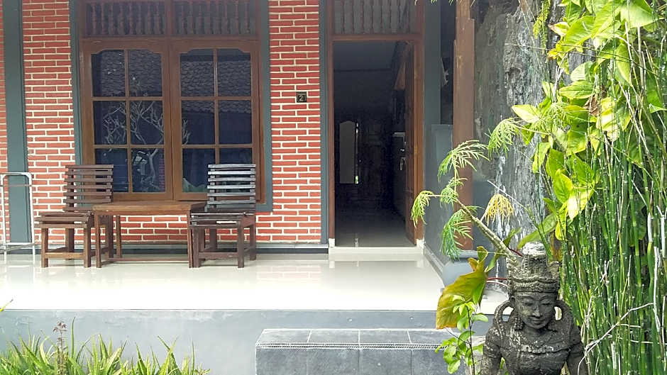 Hotel Segara & Restoran