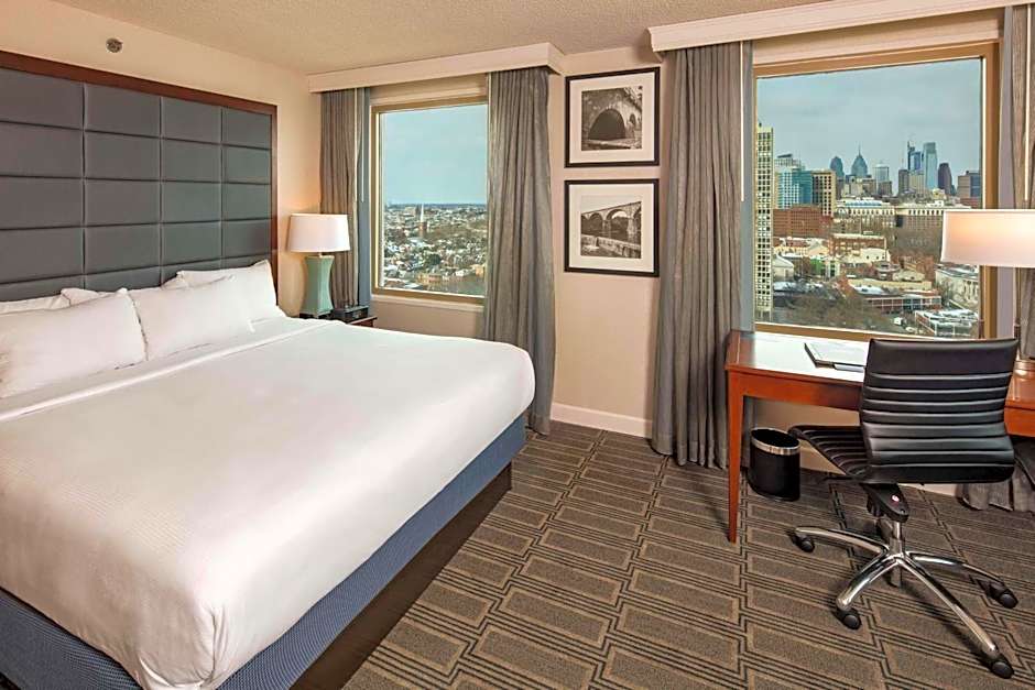 Hilton Philadelphia at Penn’s Landing
