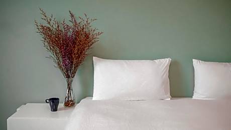 RuiXiong Hotspring Hotel