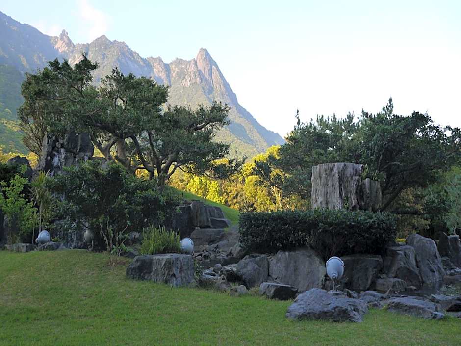Yakushima Iwasaki Hotel