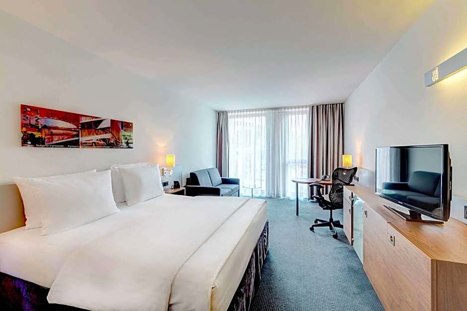 Hilton Garden Inn Stuttgart Neckarpark
