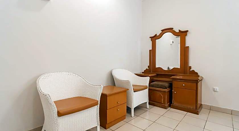 Rossan Villa Hotel near Kampus UPI Setiabudhi