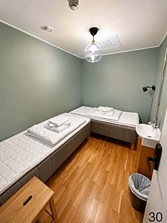 Twin Room with Shared Bathroom - without Window