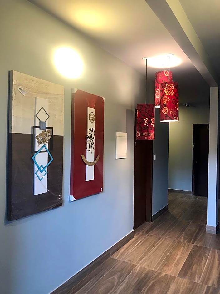 D Suítes - Checkin ate 21 Hs - ZAP pras coordenadas de acesso - Dois ENDEREÇOS