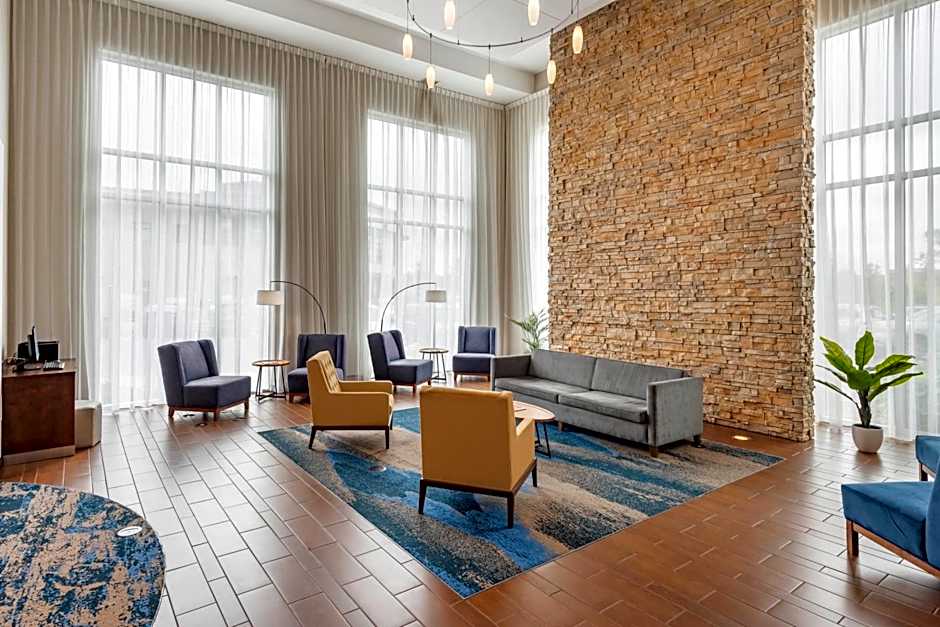 Cambria Hotel Minneapolis Maple Grove