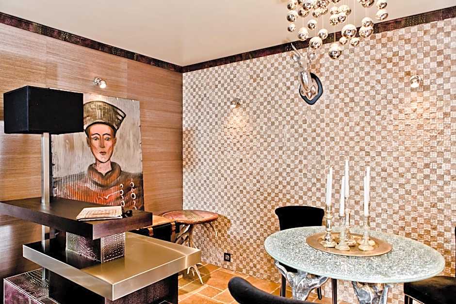 Royal Castle Design & SPA