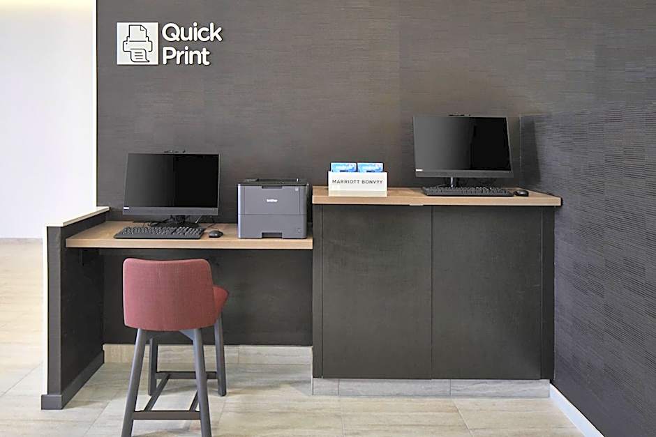 Courtyard by Marriott Albany Airport