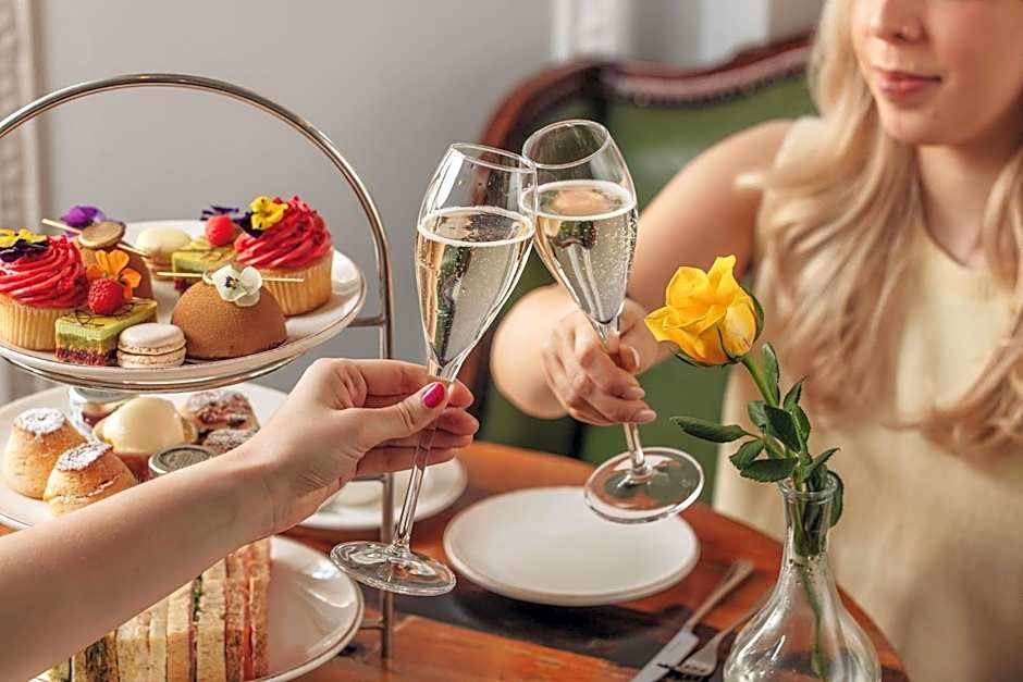 Radisson Blu Hotel, London South Kensington (formerly Vanderbilt)