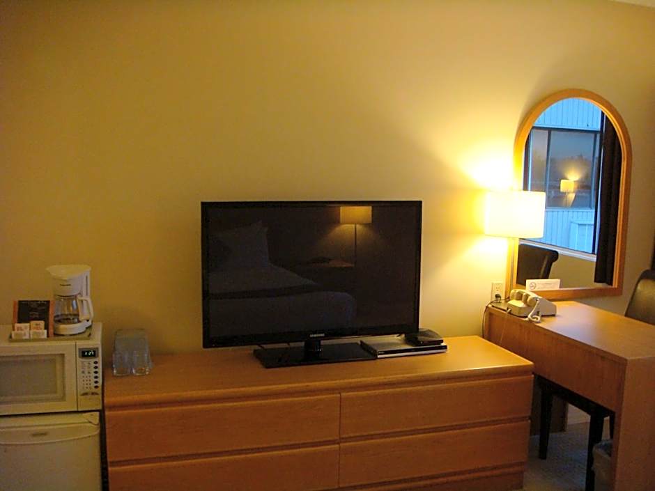 Cassandra Hotel