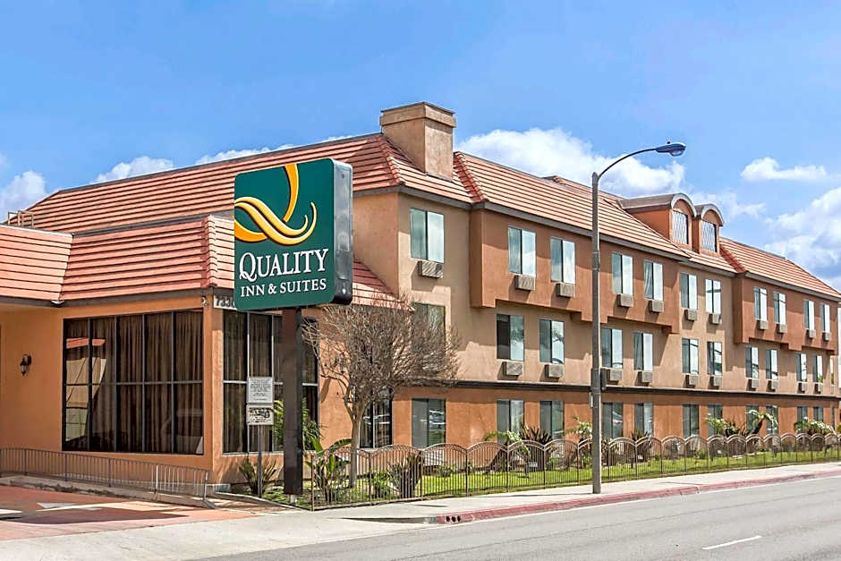 Photo 1 of 36 of Quality Inn & Suites Bell Gardens-Los Angeles