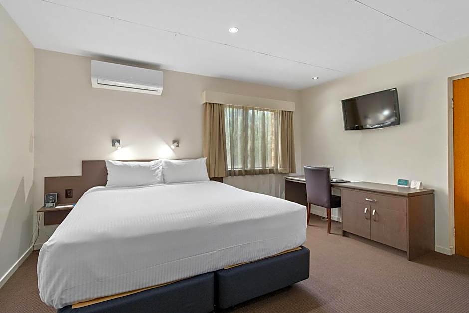 Quality Hotel Robertson Gardens