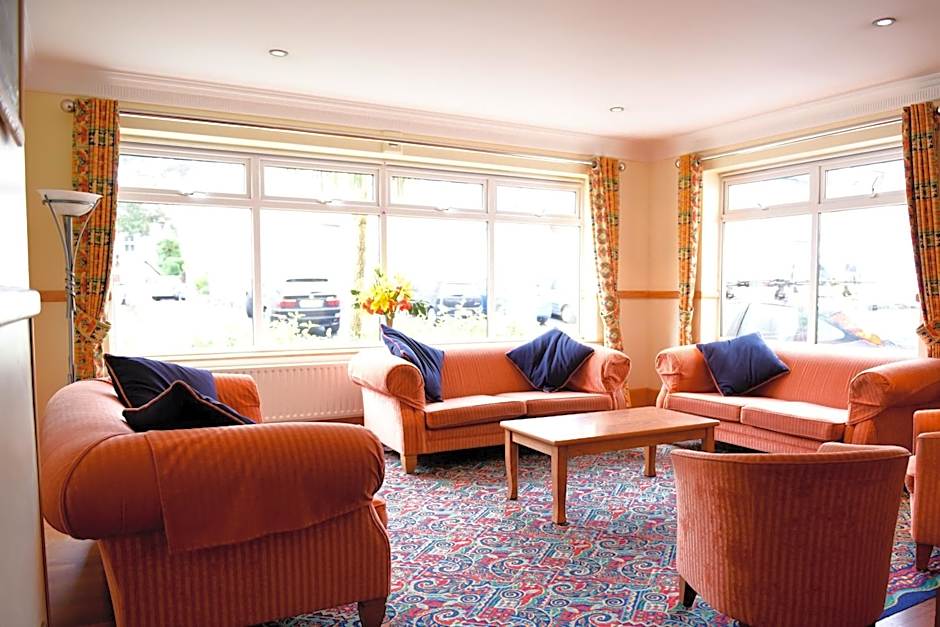 The Riviera Hotel & Apartments - Alum Chine