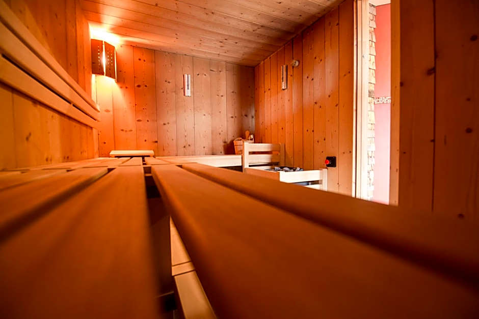 Hüttenhotel Husky Lodge