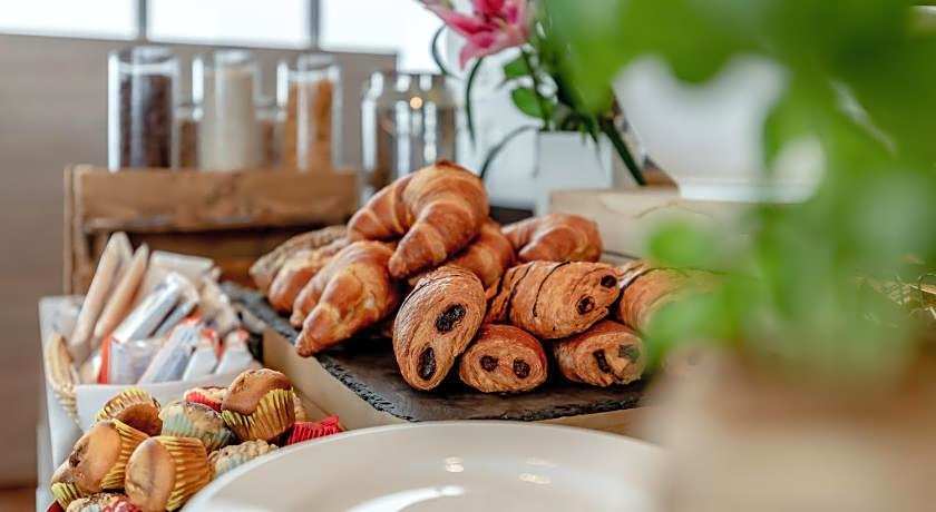 Garner Berlin - Spandau By IHG