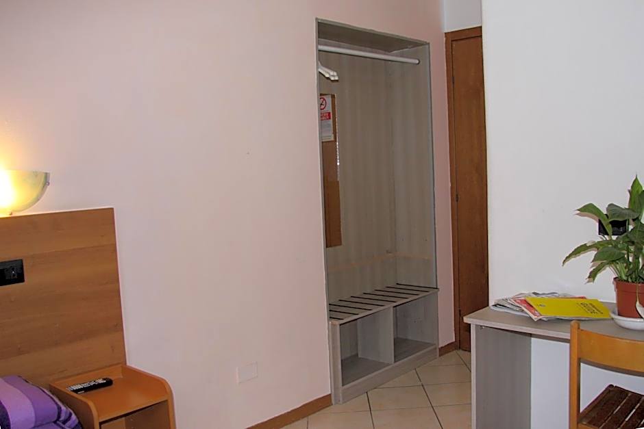 Hotel Adelchi