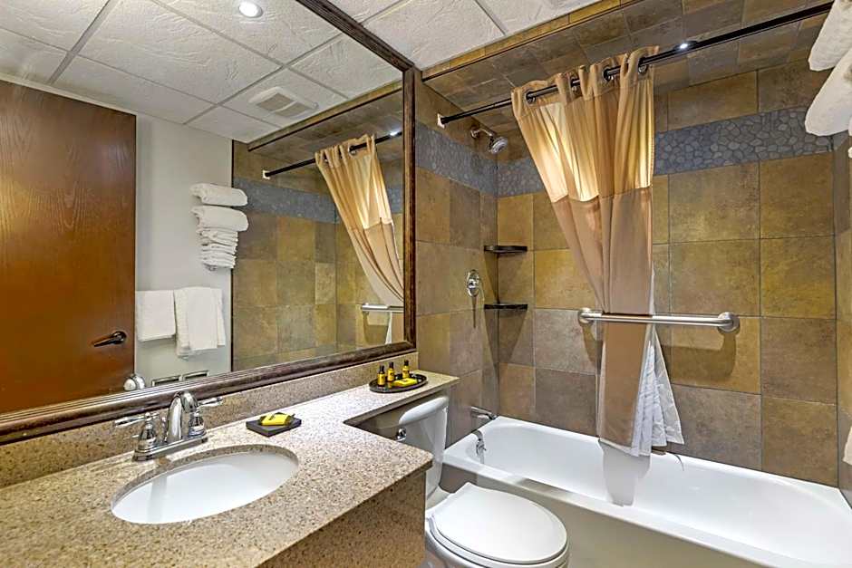 Best Western Plus Longbranch Hotel & Convention Center