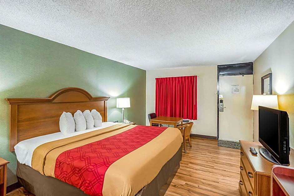 Econo Lodge Huntington - Barboursville University Area
