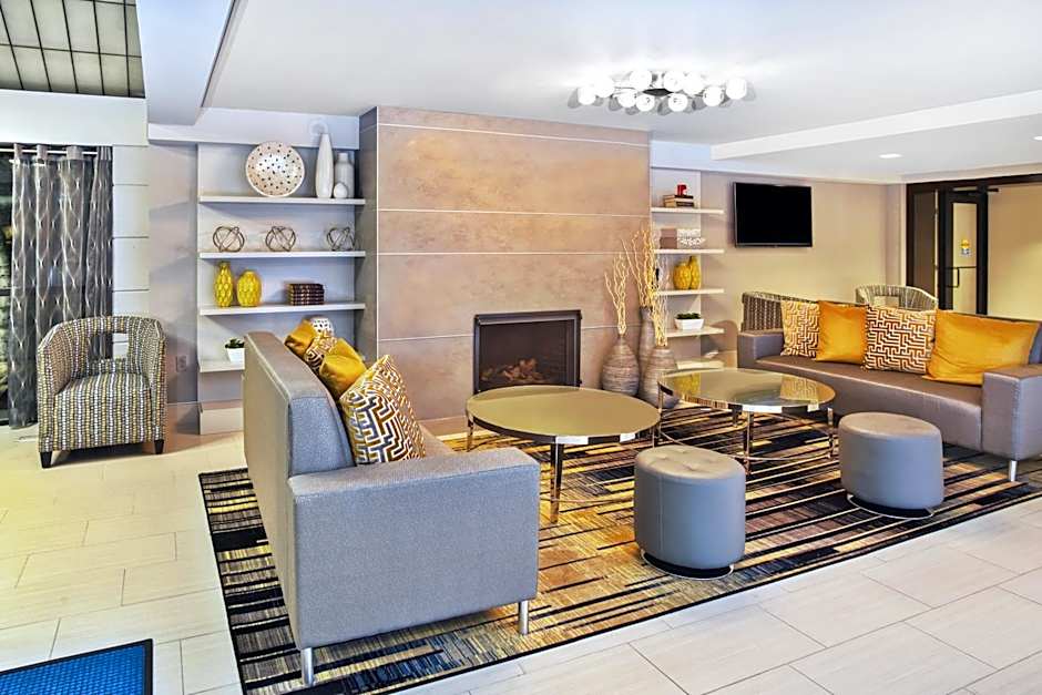 Holiday Inn Express Boston-Waltham By IHG