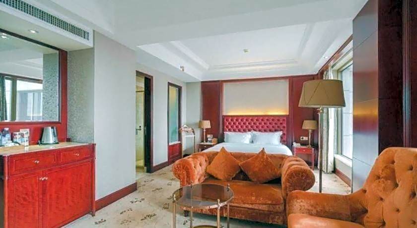 King Century Hotel
