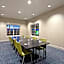 Holiday Inn Express Oakland Airport By IHG