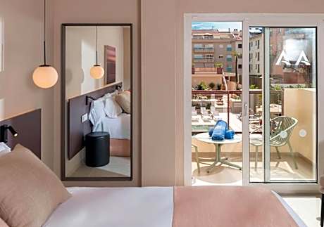 Triple de diseño (2 adultos + 1 niño)