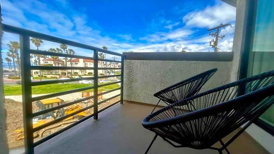 HUNTINGTON BEACH INN