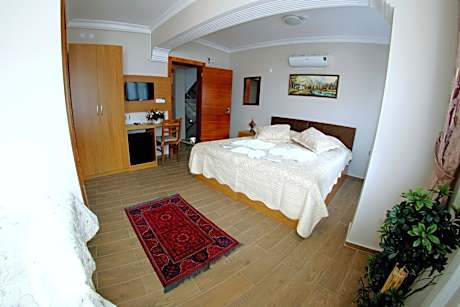 Economy Double or Twin Room