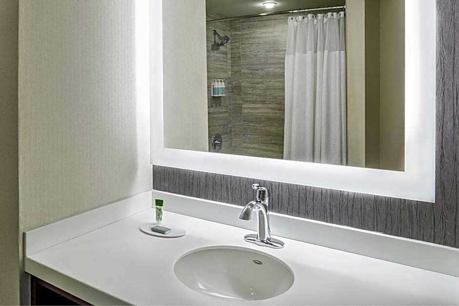 Courtyard by Marriott Boston Downtown