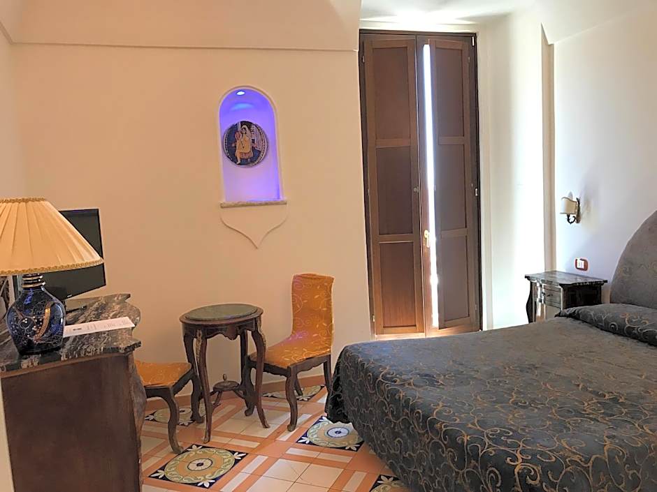 Hotel Croce Di Amalfi