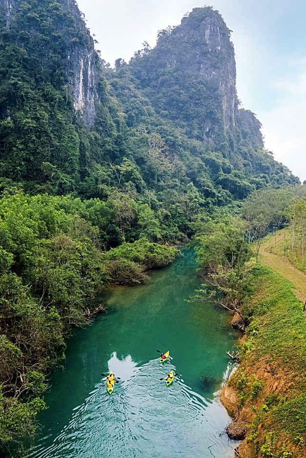 Blue Diamond Retreat