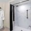 Latitude Suites Tinton Falls Eatontown - BW Premier Collection