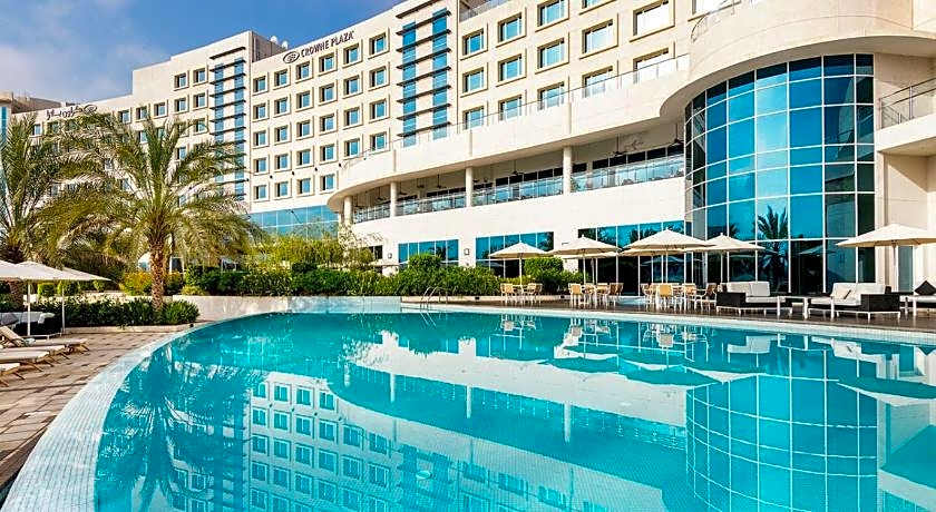 Crowne Plaza Muscat OCEC By IHG