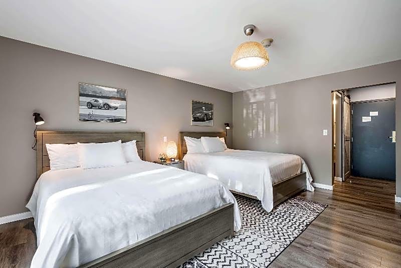 The Shore Club Wisconsin, an Ascend Collection Hotel