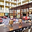 Embassy Suites by Hilton Philadelphia Airport