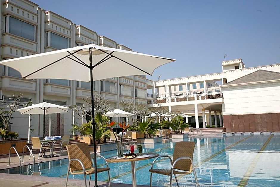 Treehouse Hotel Club & Spa, Bhiwadi