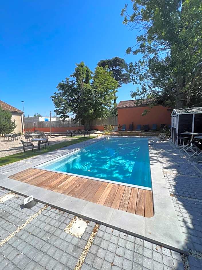 Logis Hotel-Restaurant Saint Romain