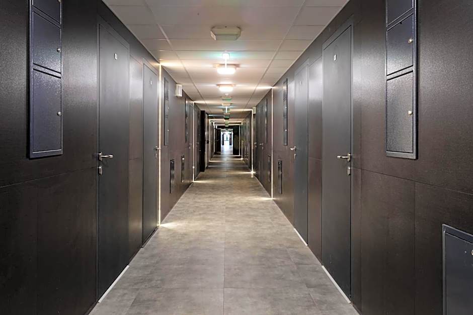 SleepWell Apartments