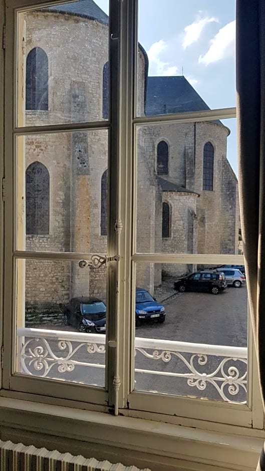 Le Cloître Saint-Liphard