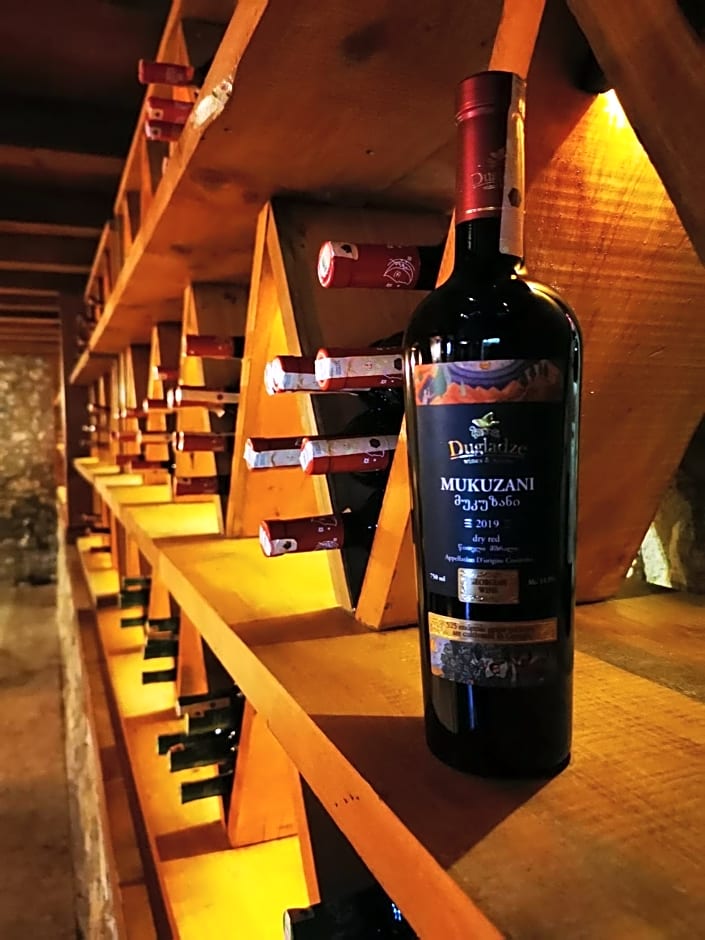 KARAÜZÜMLER KONAĞI