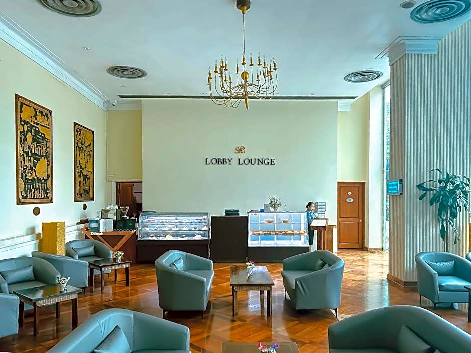 Inya Lake Hotel Yangon