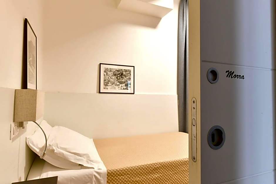 Donna Eleonora Residence