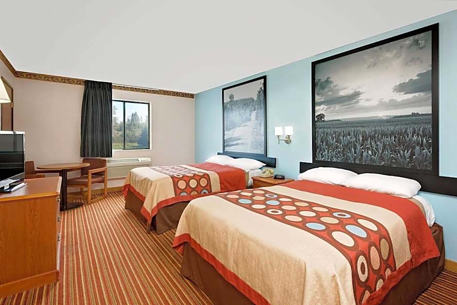 Super 8 by Wyndham Rock Port MO