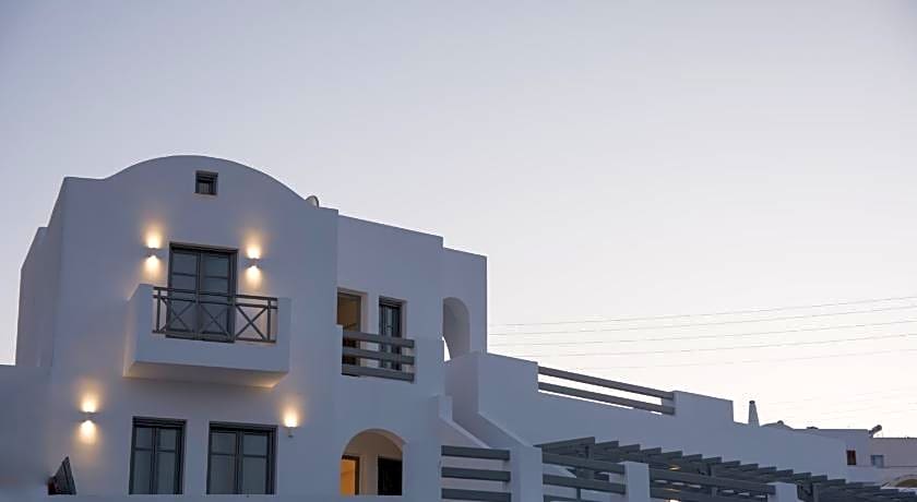 Amphitrite Suites Santorini