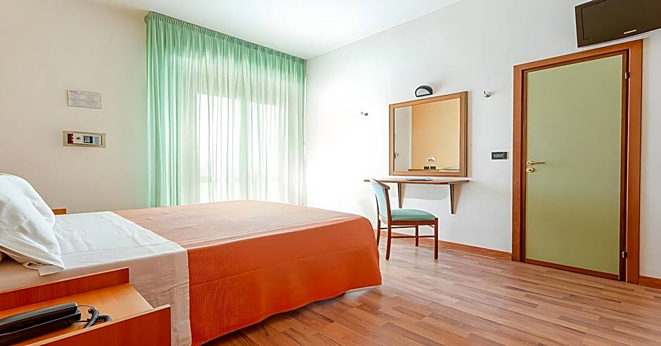 Little Hotel