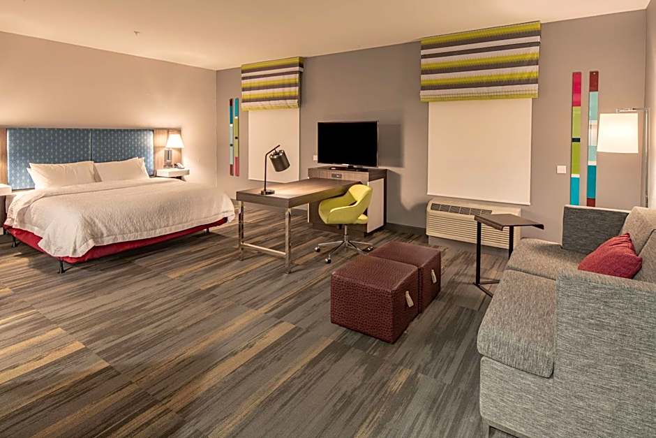 Hampton Inn By Hilton and Suites Dallas/Plano Central