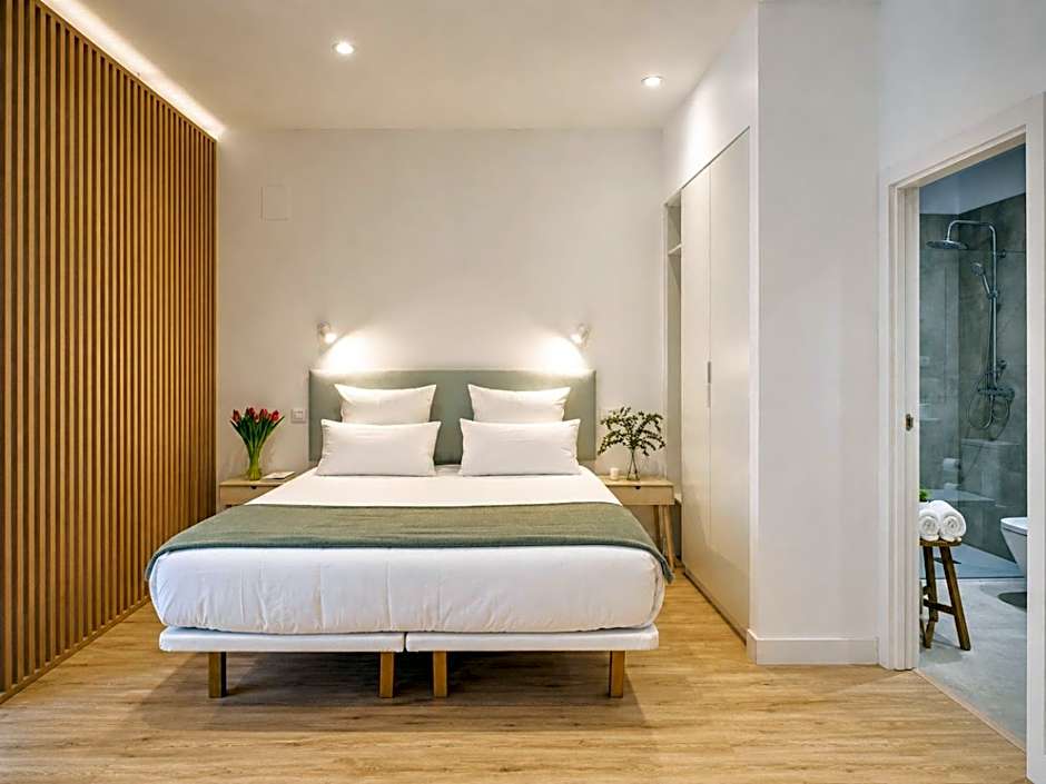 Paseo Suites Hotel